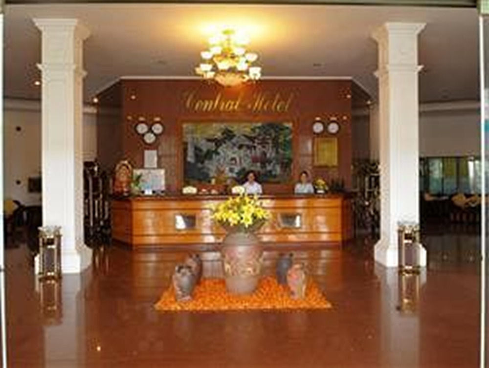 Central Hotel Куанг Нгай Екстериор снимка